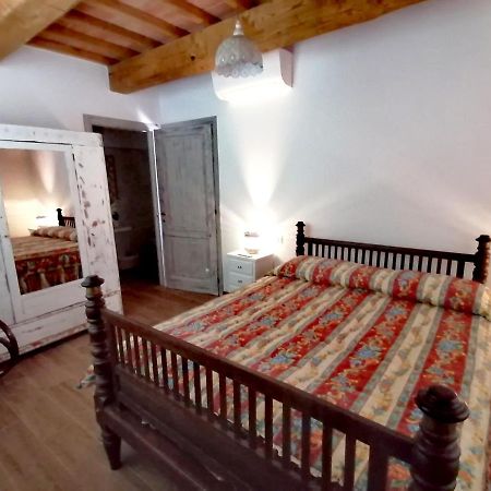 Agriturismo Montecrespini Saturnia Eksteriør billede