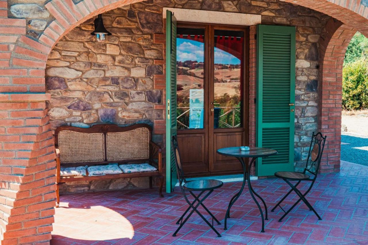 Agriturismo Montecrespini Saturnia Eksteriør billede