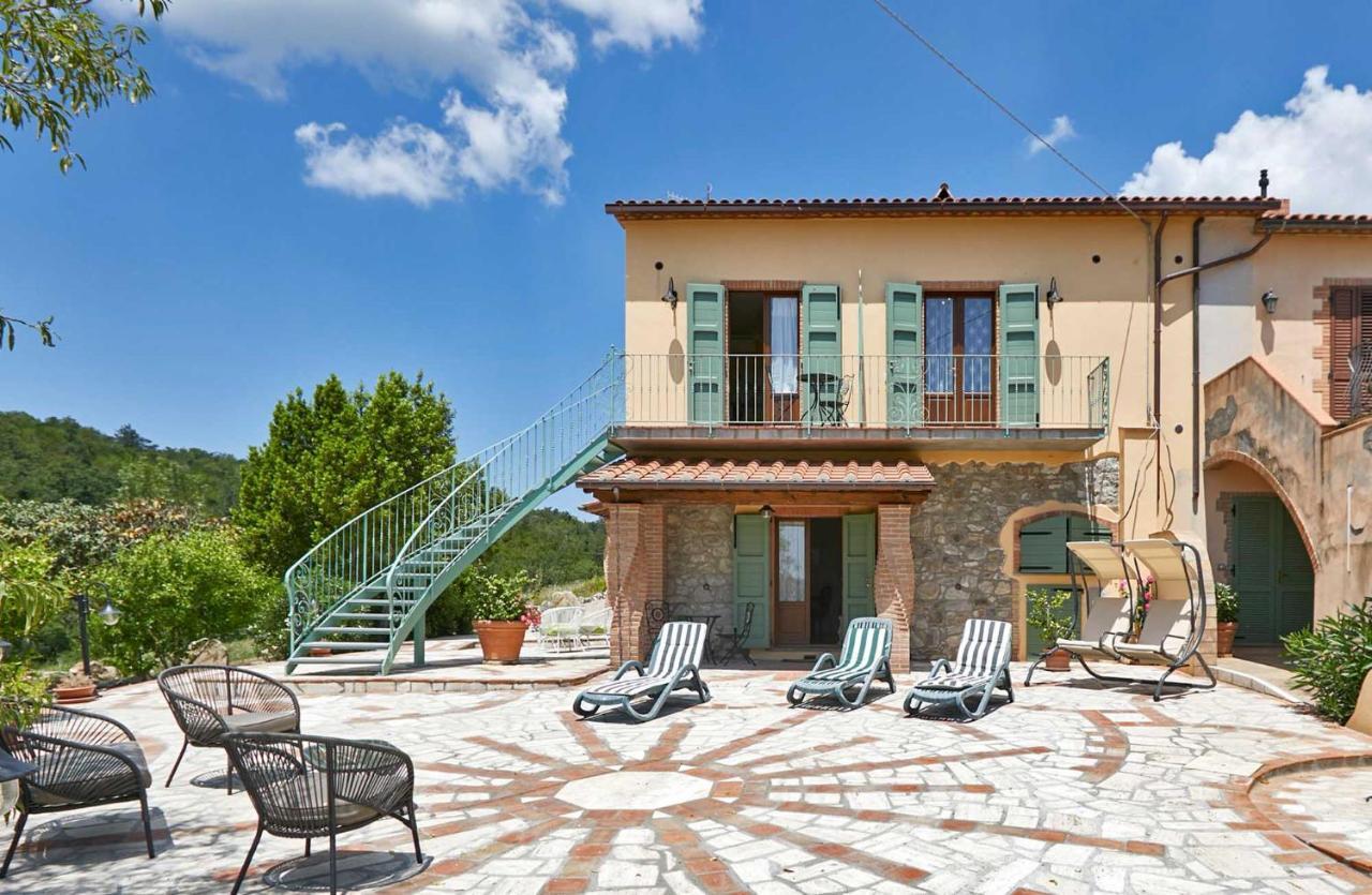 Agriturismo Montecrespini Saturnia Eksteriør billede