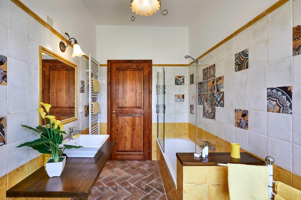 Agriturismo Montecrespini Saturnia Eksteriør billede