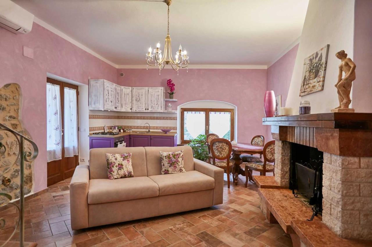 Agriturismo Montecrespini Saturnia Eksteriør billede